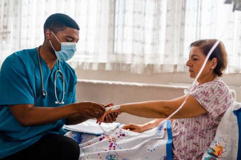 Onde Contratar Empresa de Cuidado de Enfermagem com Cateter Guará - Empresa de Cuidado com Cateter Central
